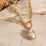 Statement Pearl Pendant Chain Necklace