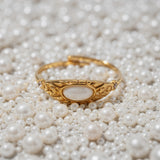 Vintage Star Oval Stone Ring